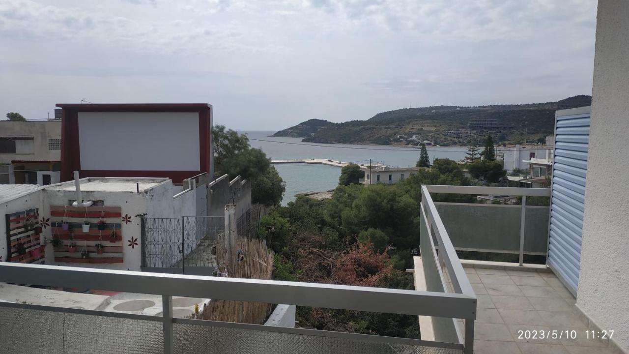 Meltemi Apartments Agia Marina  Buitenkant foto